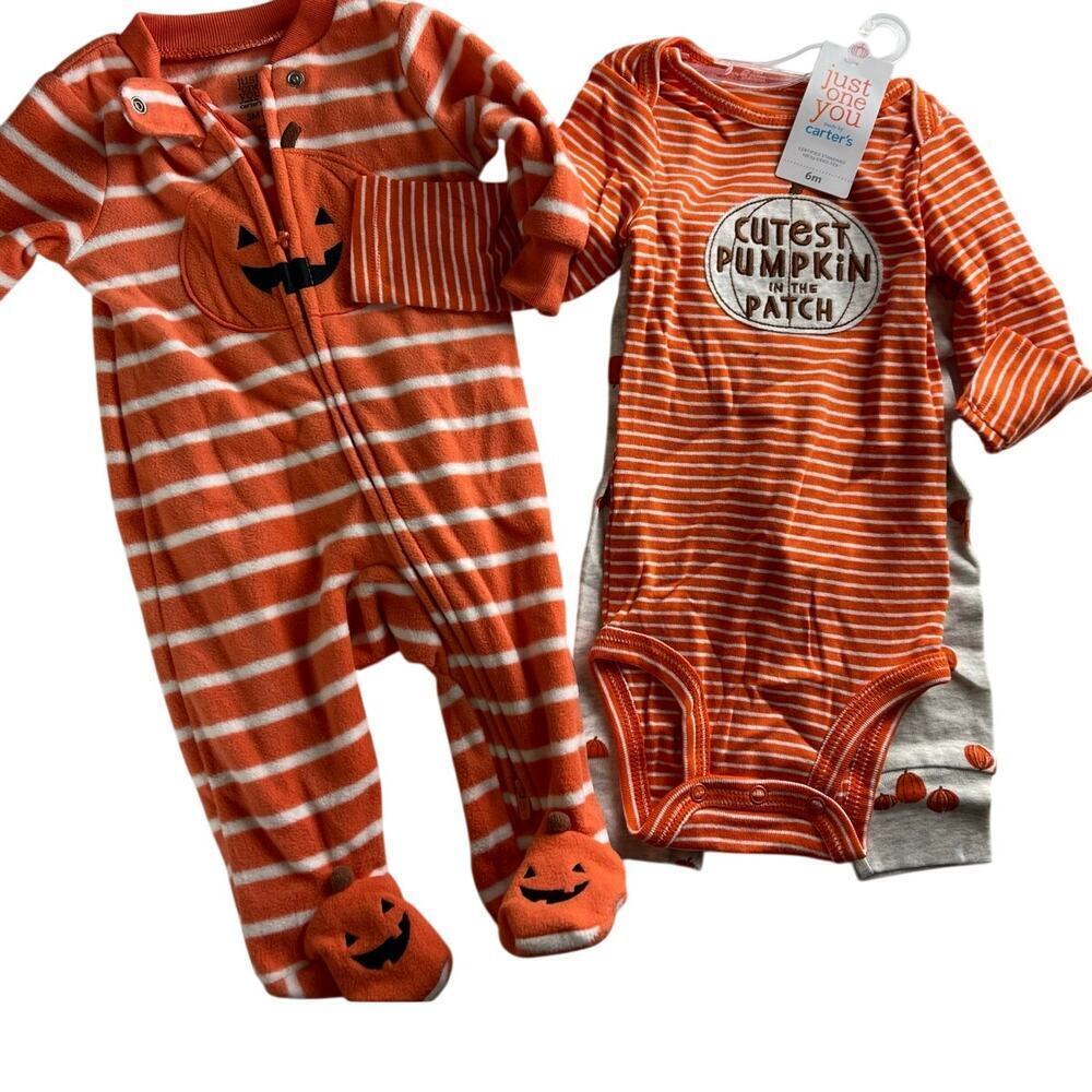 Carter's bundle sets Halloween size 3 months and 6 months new!!